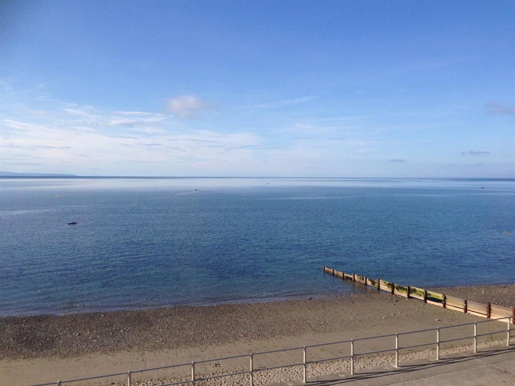 Glanllifon B&B Criccieth Buitenkant foto